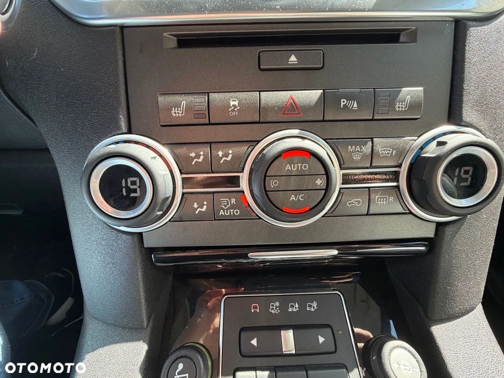 Land Rover Discovery 3.0 V6 SC HSE - 30