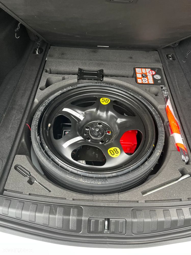 Alfa Romeo Stelvio 2.0 Turbo 16V AT8-Q4 Sprint - 23