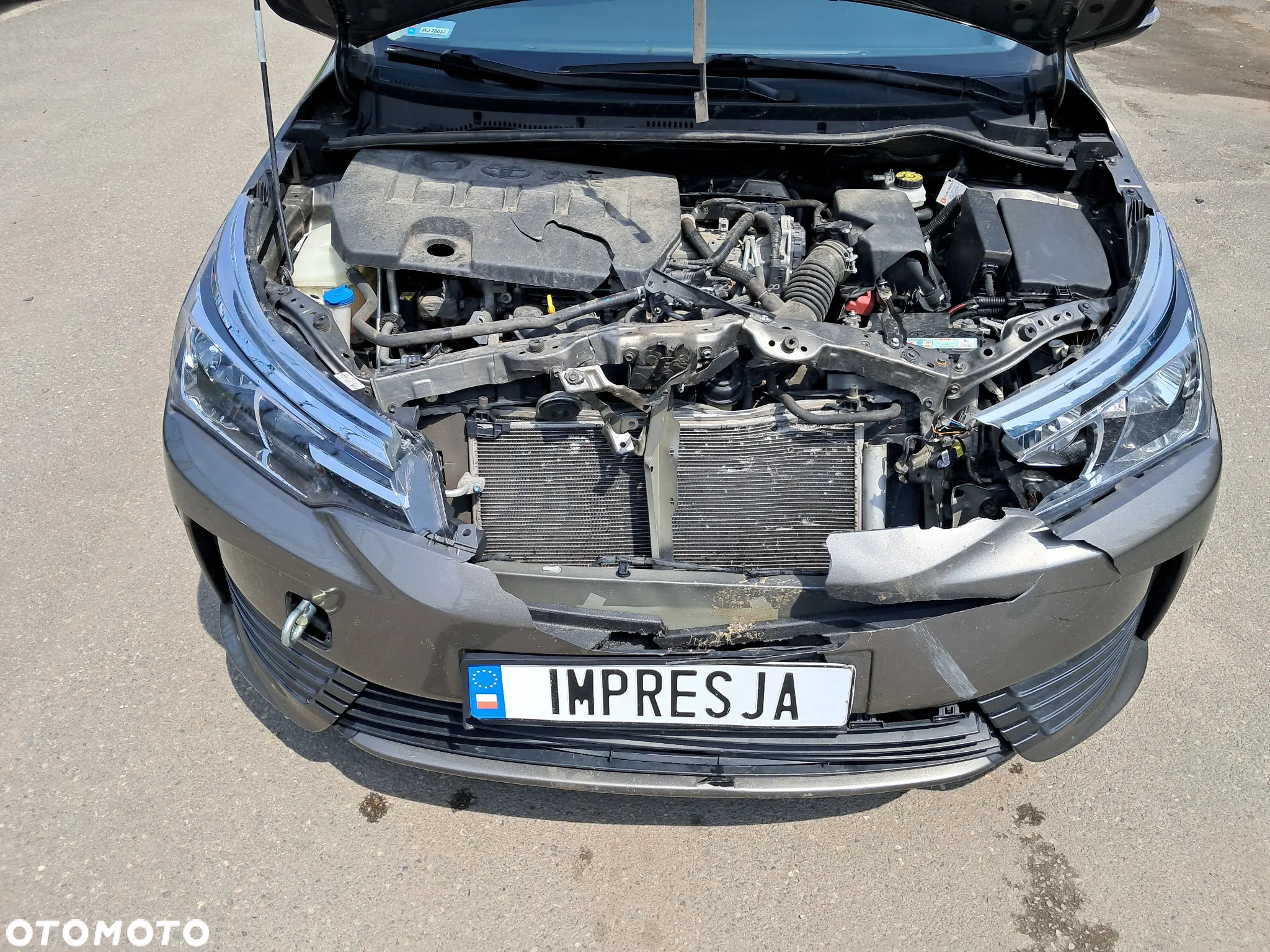 Toyota Corolla - 11