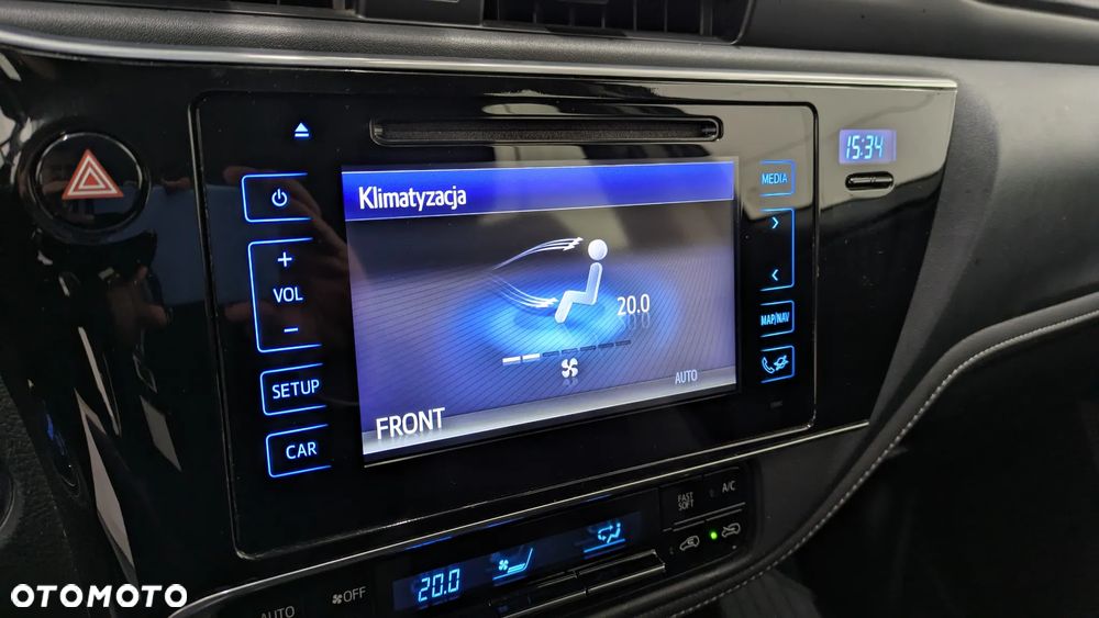 Toyota Auris Hybrid 135 Comfort - 14