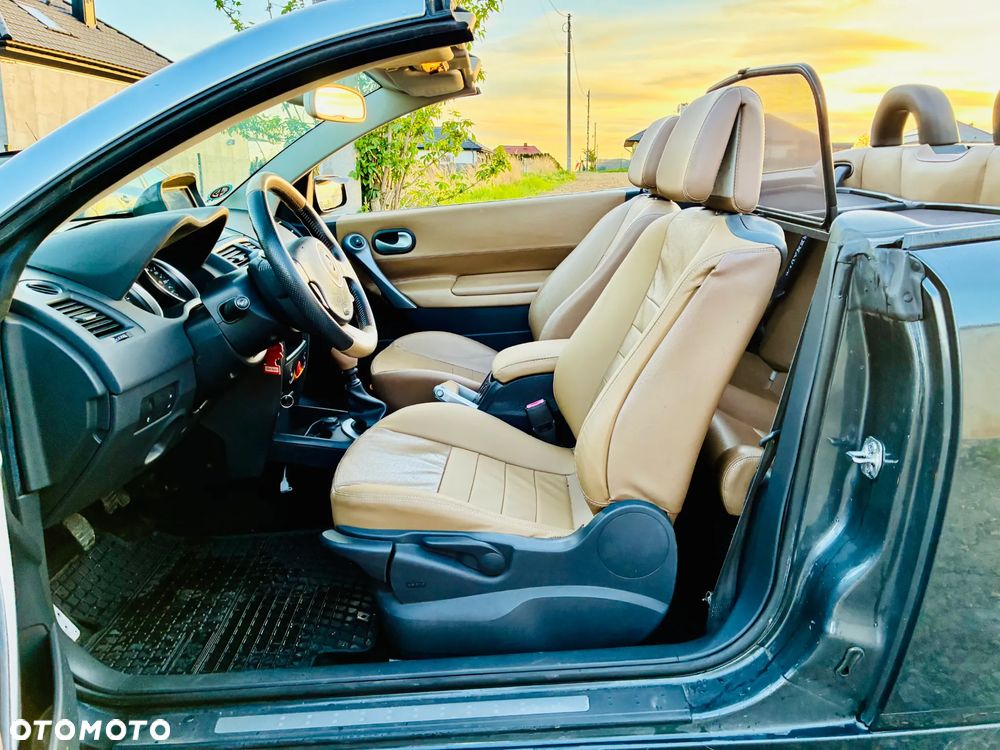 Renault Megane 2.0 16V Privilege - 8