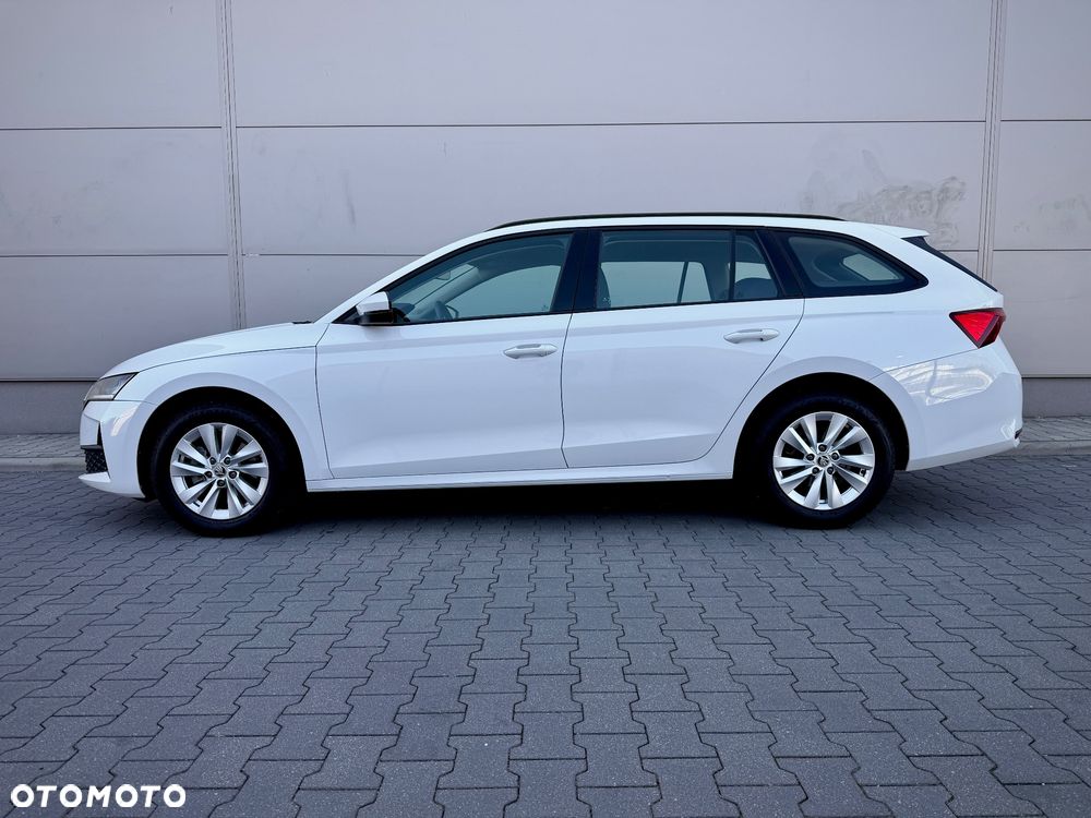 Skoda Octavia 1.5 TSI Essence - 11
