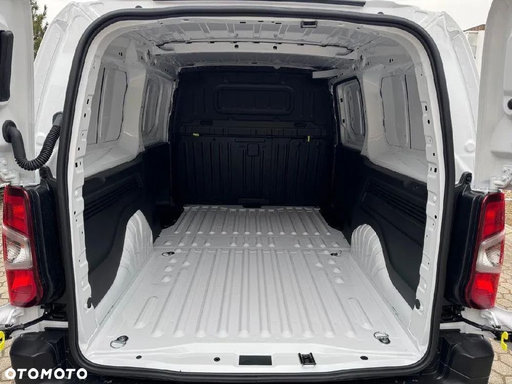 Opel Combo Van  L2 102KM - 9