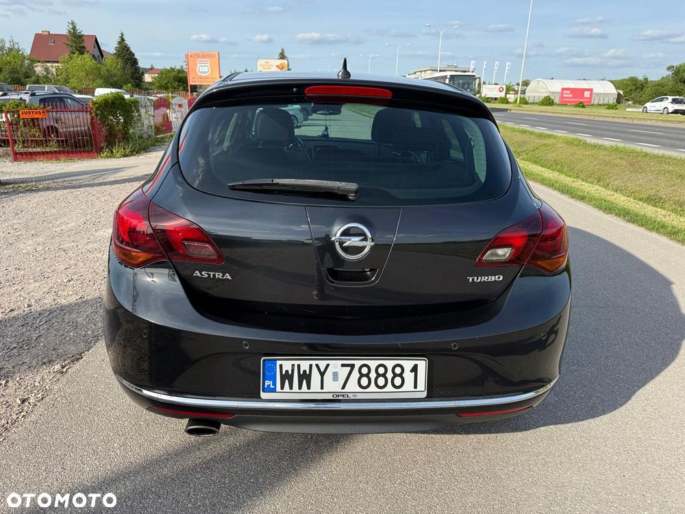 Opel Astra 1.4 Turbo Cosmo - 21