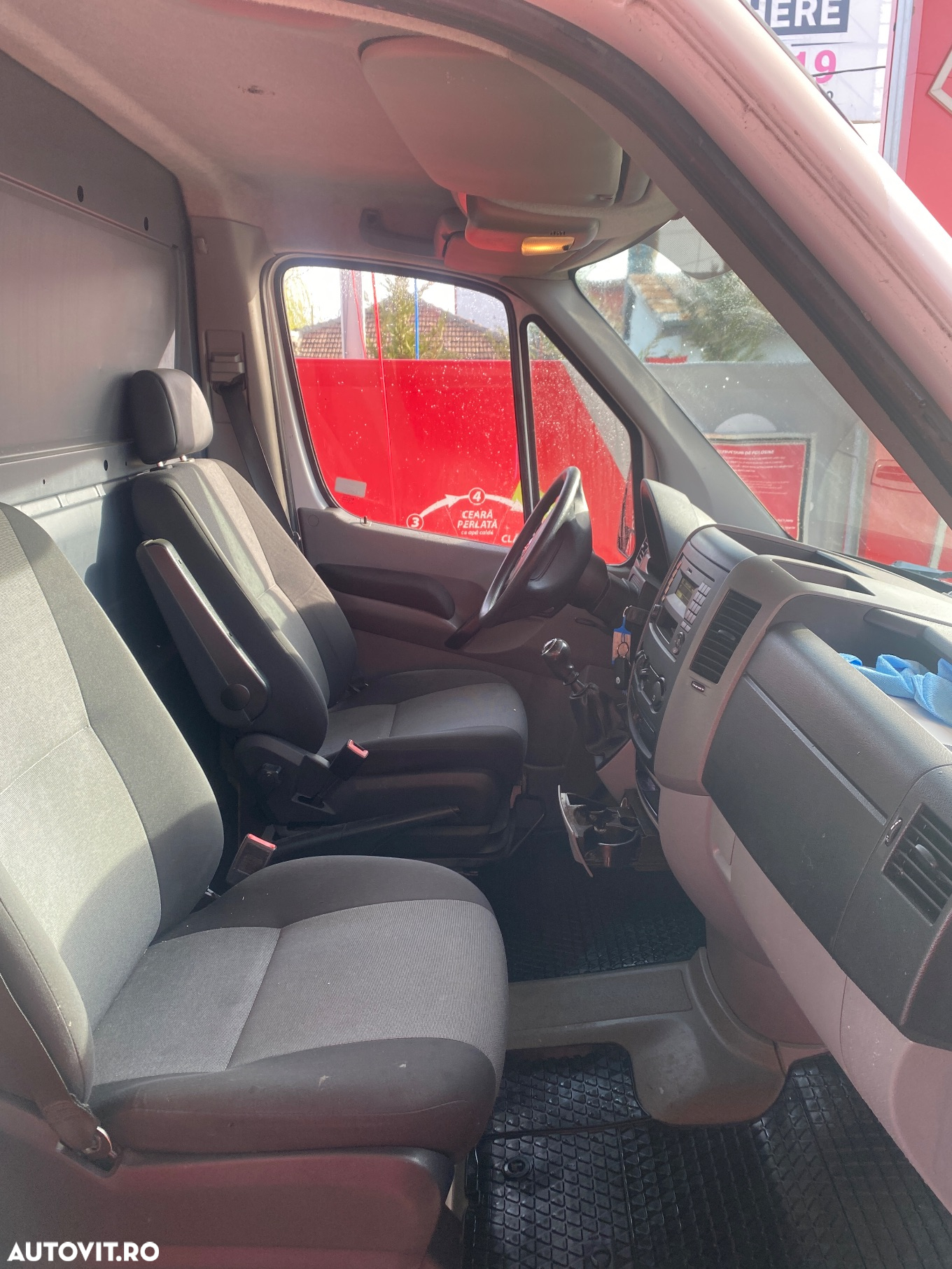 Volkswagen Crafter 35 2.0 BiTDI CD LWB - 11