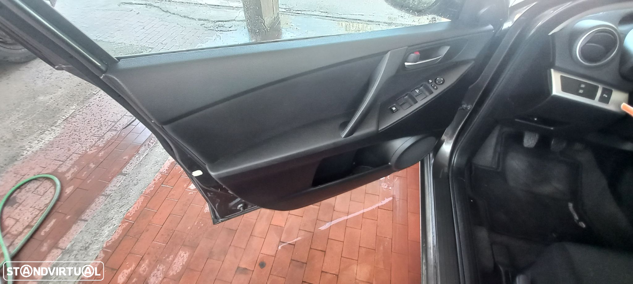 Mazda 3 MZ-CD 1.6 Comfort - 5