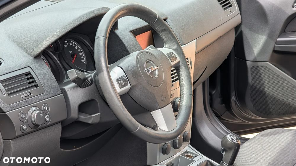 Opel Astra 1.4 - 17