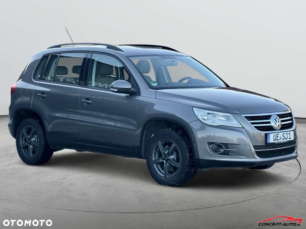 Volkswagen Tiguan - 4
