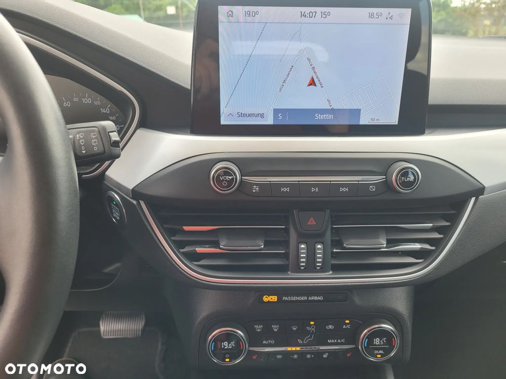 Ford Focus - 14