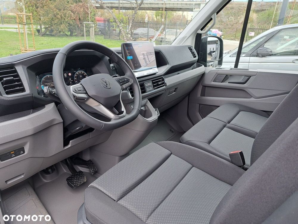 Volkswagen Crafter - 12