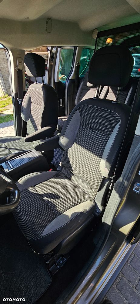 Peugeot Partner 1.6 BlueHDi Active - 19