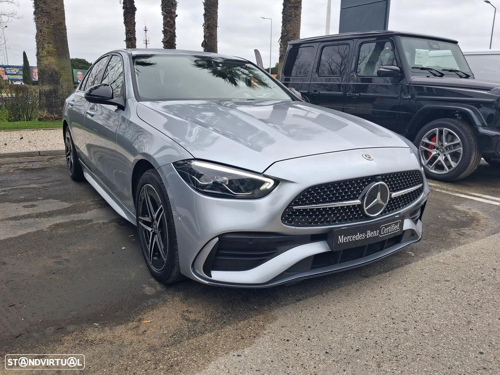 Mercedes-Benz C 300 e AMG Line - 4