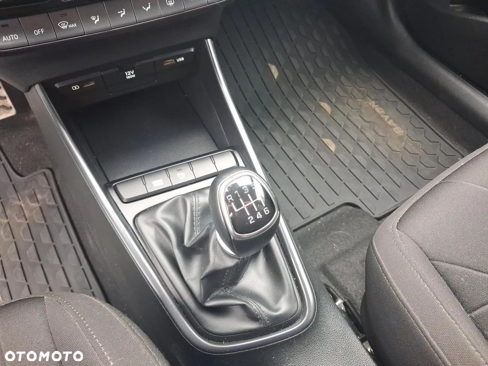 Hyundai Bayon 1.0 T-GDI Smart - 15