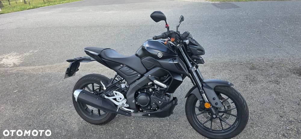 Yamaha MT - 4