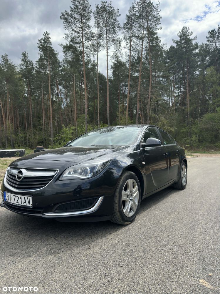 Opel Insignia - 1