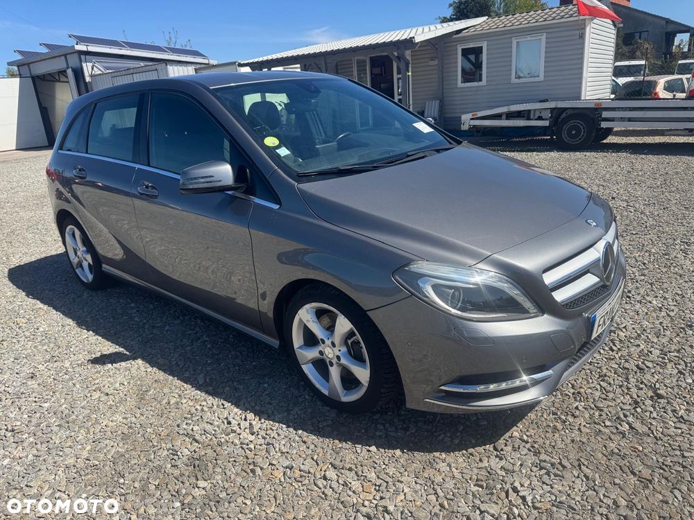 Mercedes-Benz Klasa B 220 d 7G-DCT AMG Line - 2