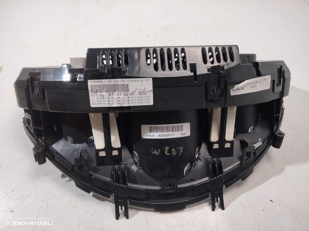 QUADRANTE MERCEDES-BENZ CLASSE E COUPÉ 2010 - 4