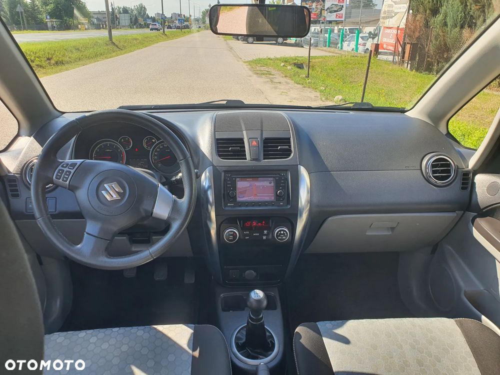 Suzuki SX4 1.6 VVT 4x2 Comfort - 11