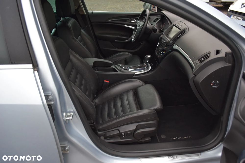 Opel Insignia 2.0 CDTI Cosmo - 16