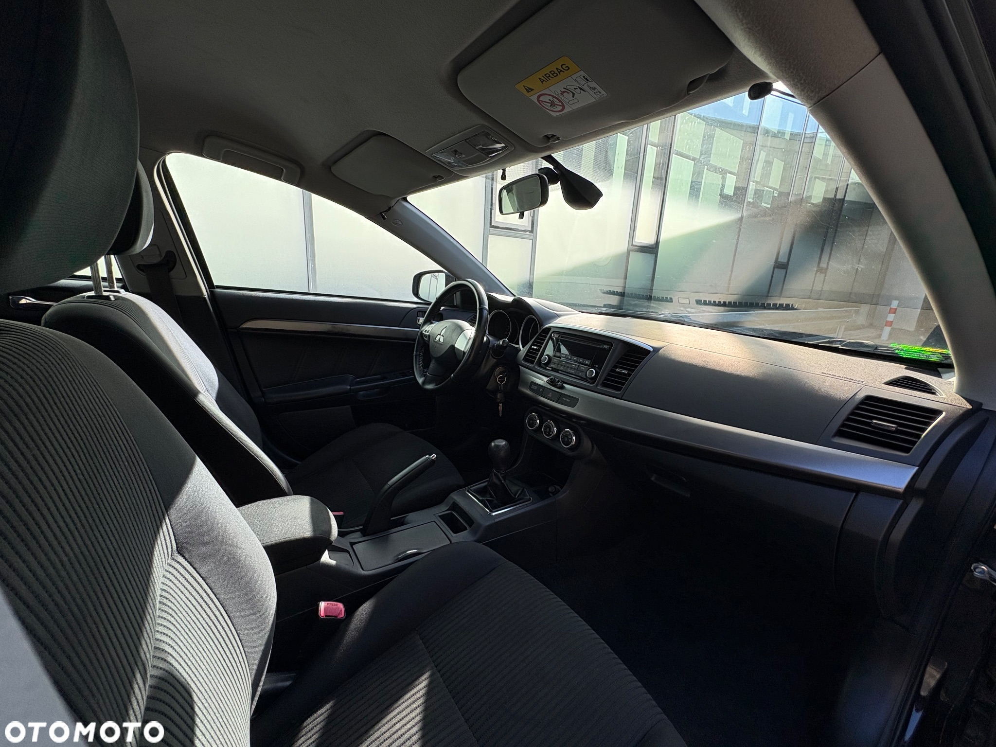 Mitsubishi Lancer 1.6 Inform - 7