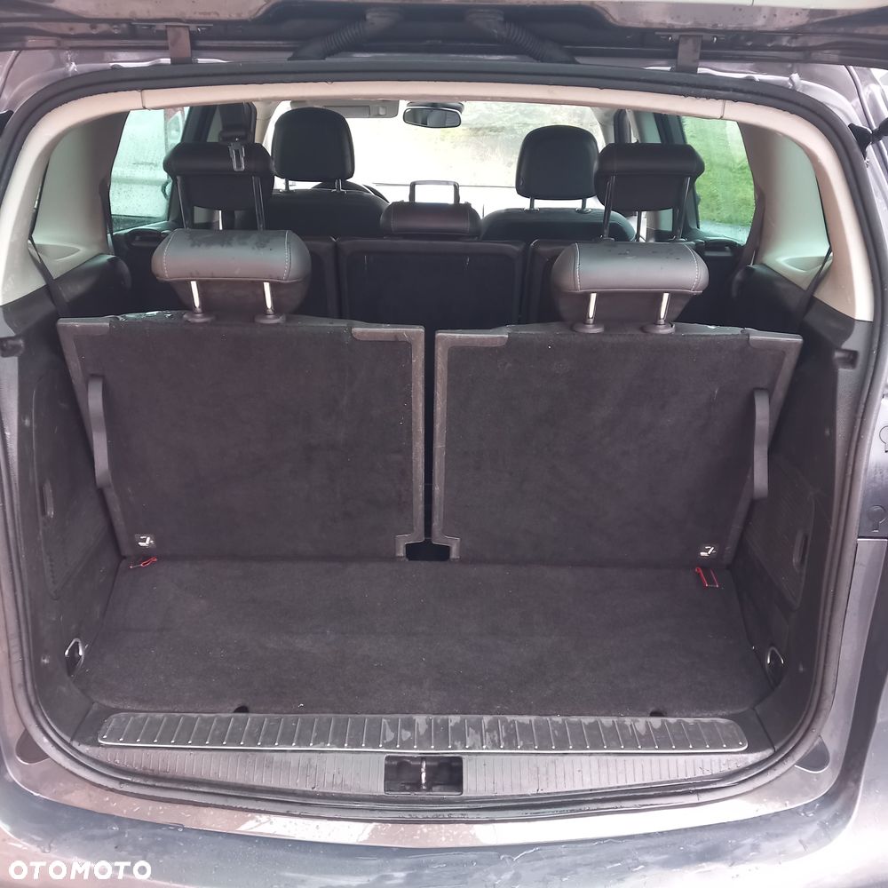 Opel Zafira - 8