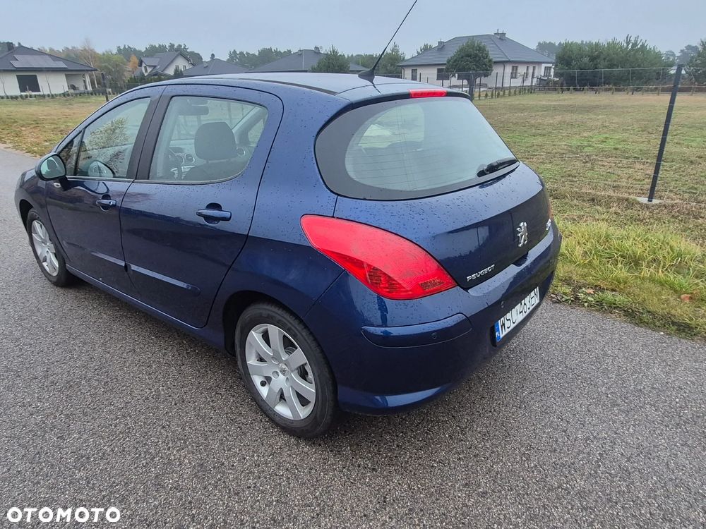 Peugeot 308 2.0 HDi Premium Plus - 4