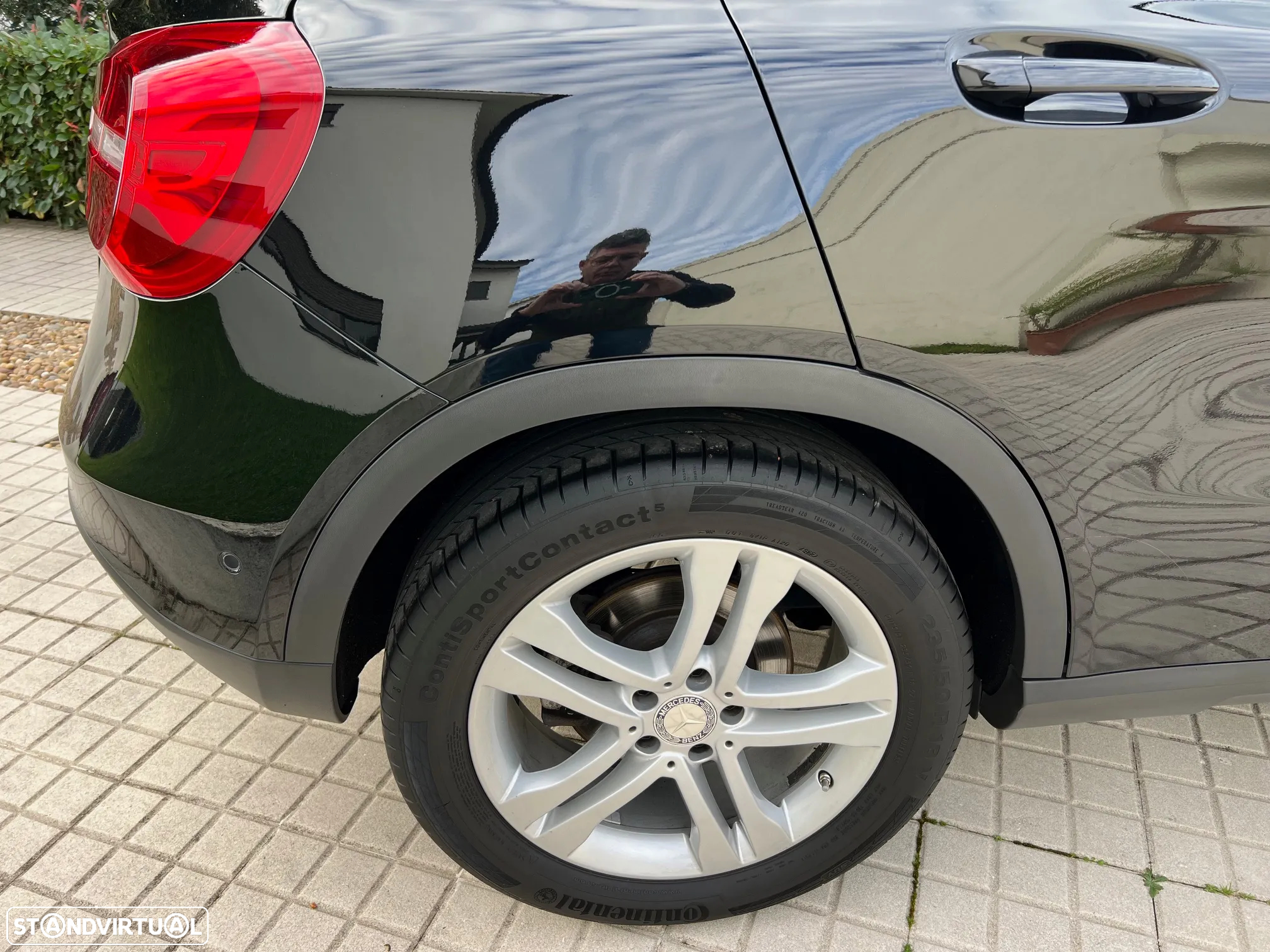 Mercedes-Benz GLA 220 d 7G-DCT Urban - 14