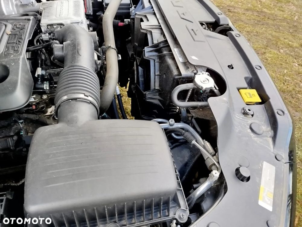 RAM 1500 Quad Cab Longbed Laramie - 32