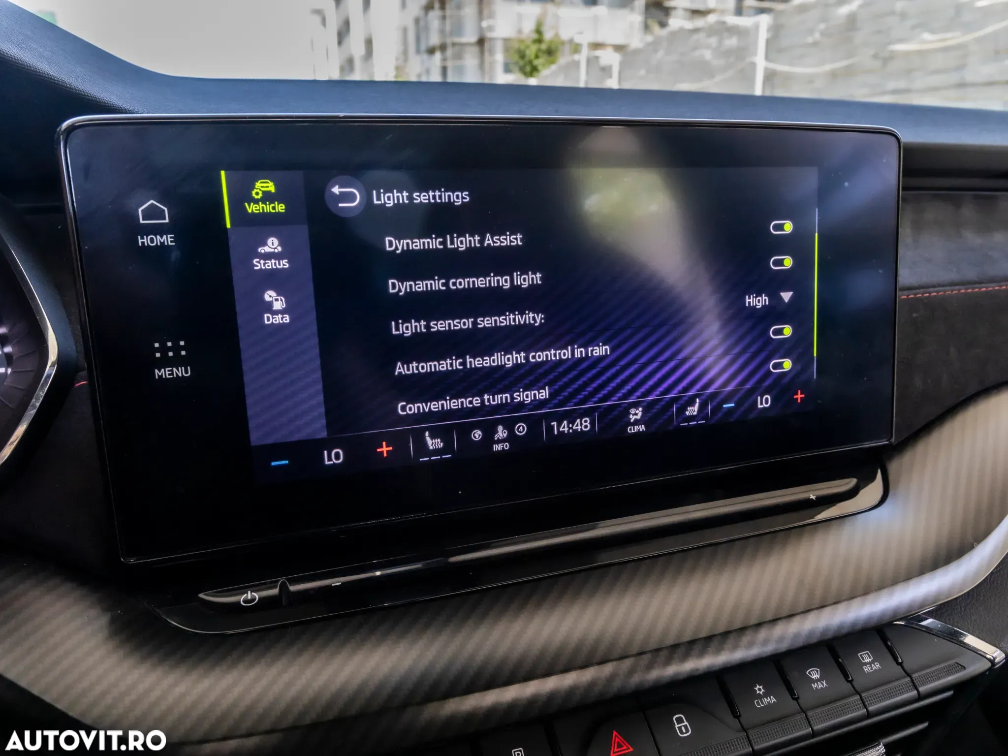 Skoda Octavia 2.0 245 TSI DSG RS - 28