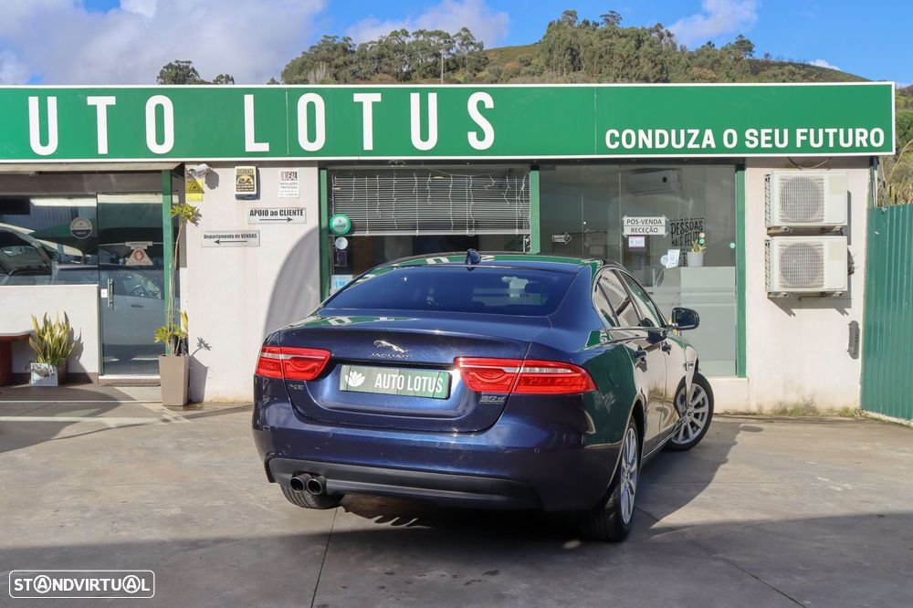 Jaguar XE 2.0 D Portfolio AWD Aut. - 5