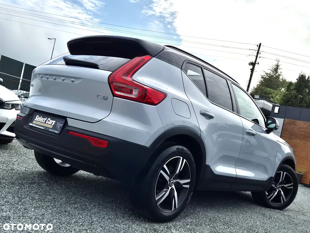 Volvo XC 40 T3 R-Design - 36