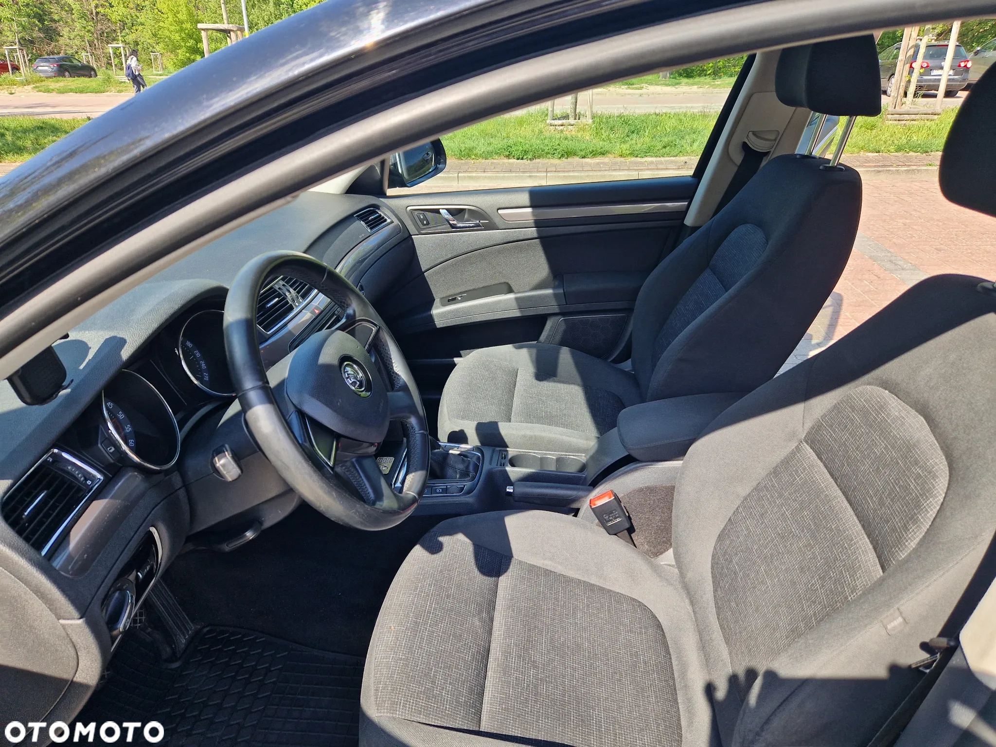 Skoda Superb 1.6 TDI Comfort - 14
