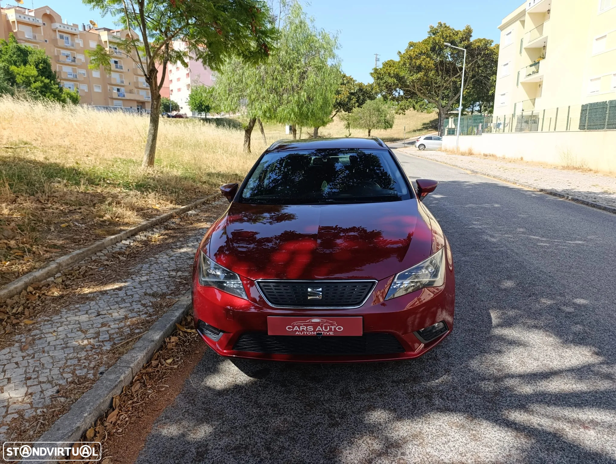 SEAT Leon ST 1.6 TDI Reference Ecomotive - 4