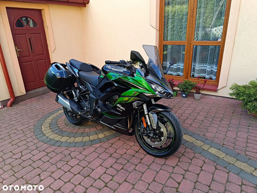 Kawasaki Ninja 1000 SX - 12