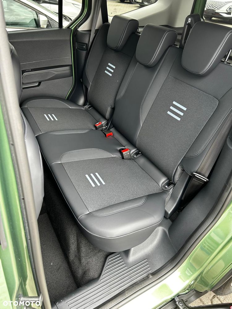 Ford Tourneo Courier 1.0 EcoBoost Active - 14