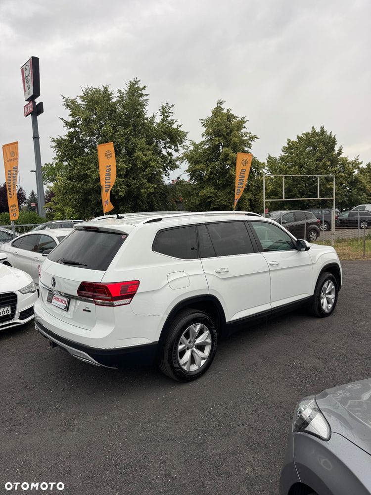 Volkswagen Atlas - 4