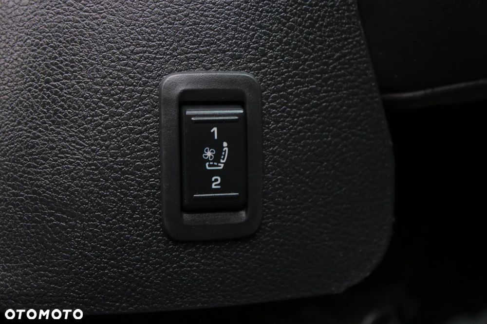 Skoda Superb 2.0 TDI DSG Exclusive - 20