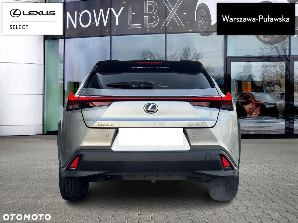 Lexus UX - 7