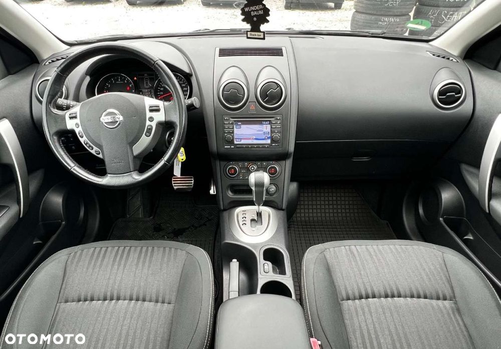 Nissan Qashqai - 11