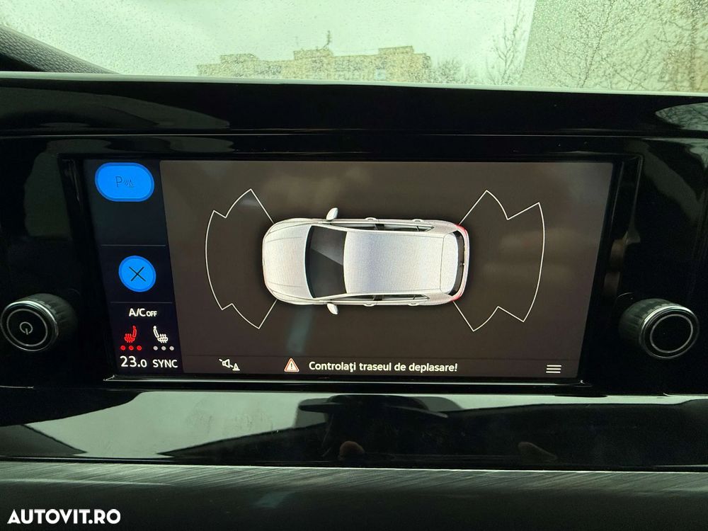 Volkswagen Golf 2.0 TDI DSG Style - 22