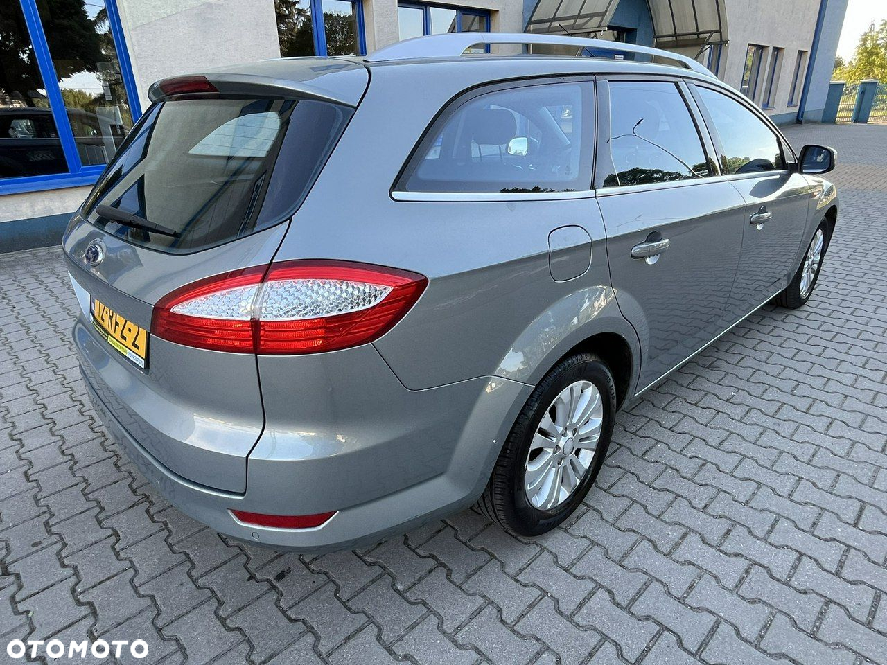 Ford Mondeo - 4