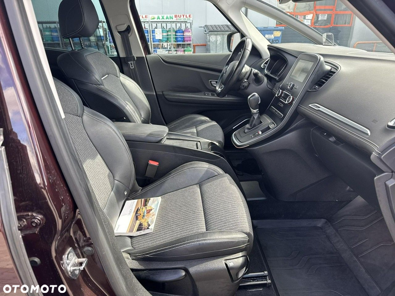 Renault Grand Scenic Gr 1.3 TCe FAP Intens EDC - 19