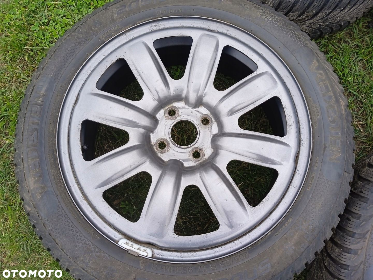 Felgi stalowe strukturalne 4x100 i20 Stonic Swift Yaris Opony zimowe 8mm - 4