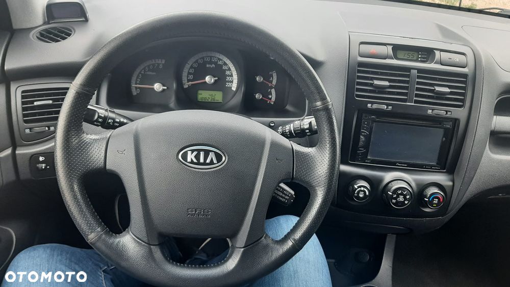 Kia Sportage 2.0 2WD Cup - 12