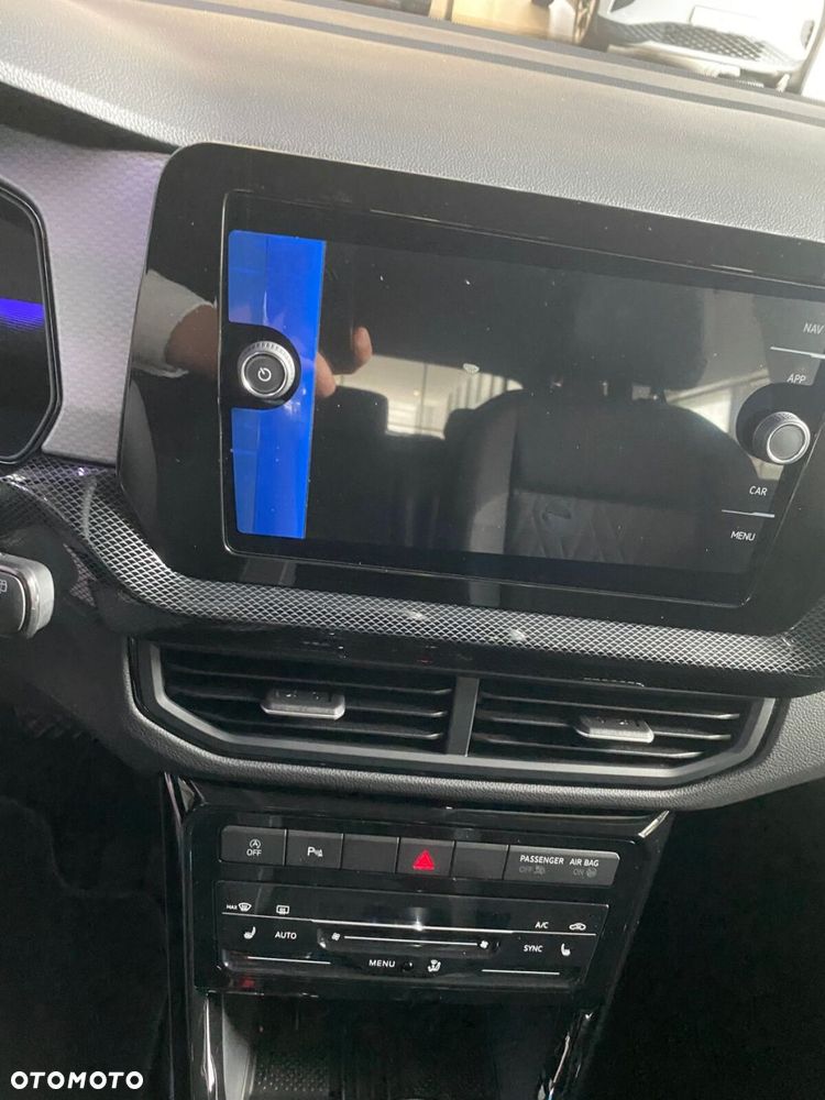 Volkswagen T-Cross 1.5 TSI ACT Life Plus DSG - 12