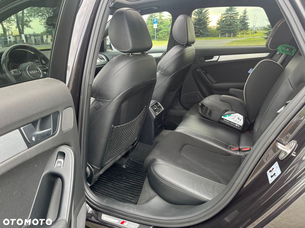 Audi A4 Avant 2.0 TDI DPF quattro S line Sportpaket - 14