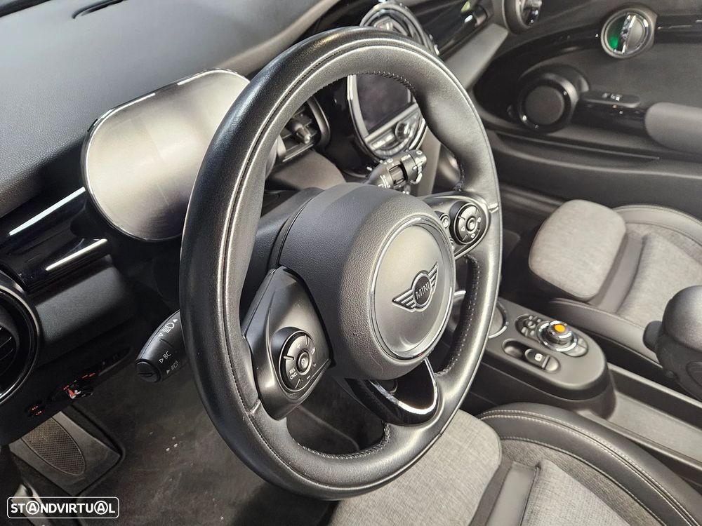 MINI 3 Portas Cooper SE M - 14