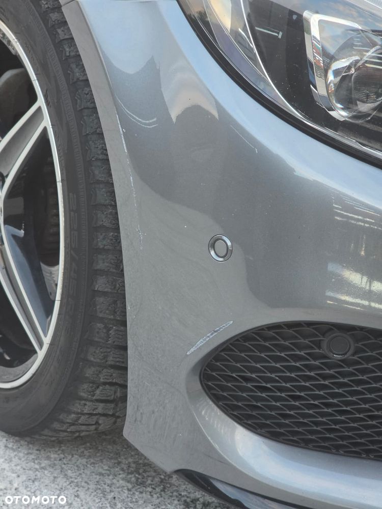 Mercedes-Benz Klasa C 200 4-Matic 9G-TRONIC - 9