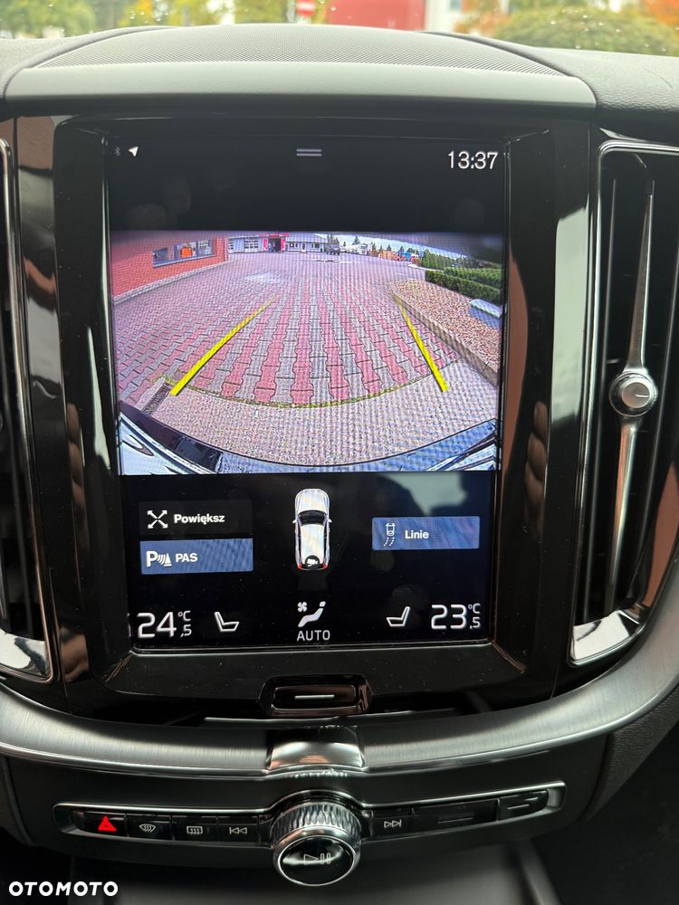 Volvo XC 60 - 26