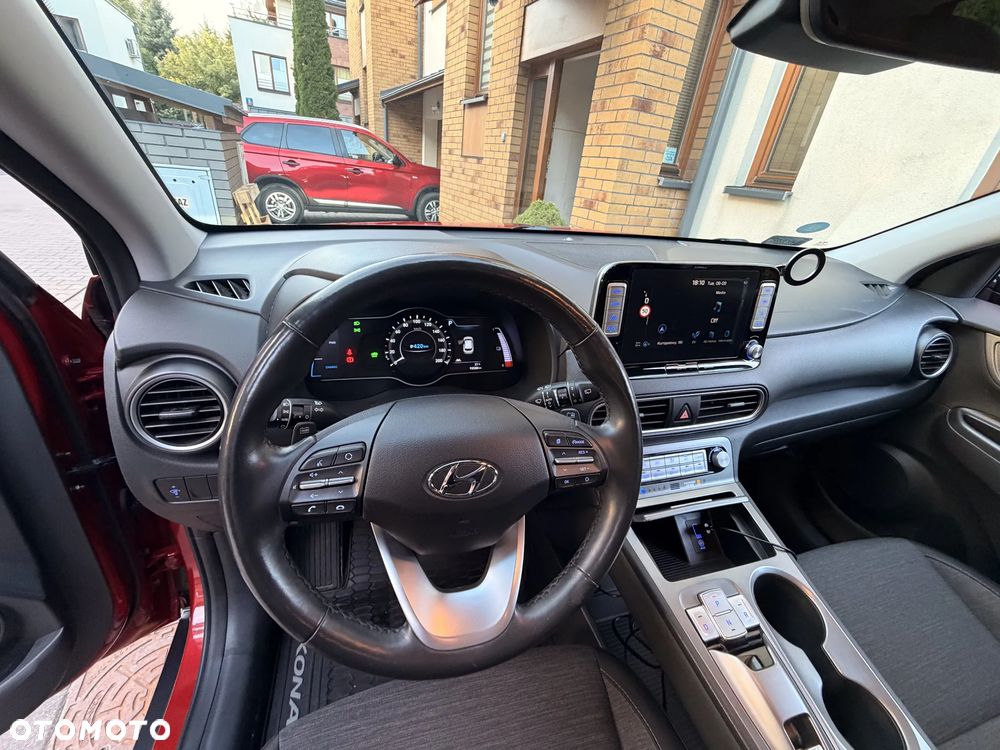 Hyundai Kona 64kWh Premium - 16